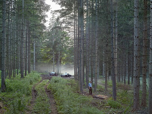 Gregory Crewdson, The Mattress (Cathedral of the Pines), 2012-2014, Digital pigment print, 106 x 138,5 cm