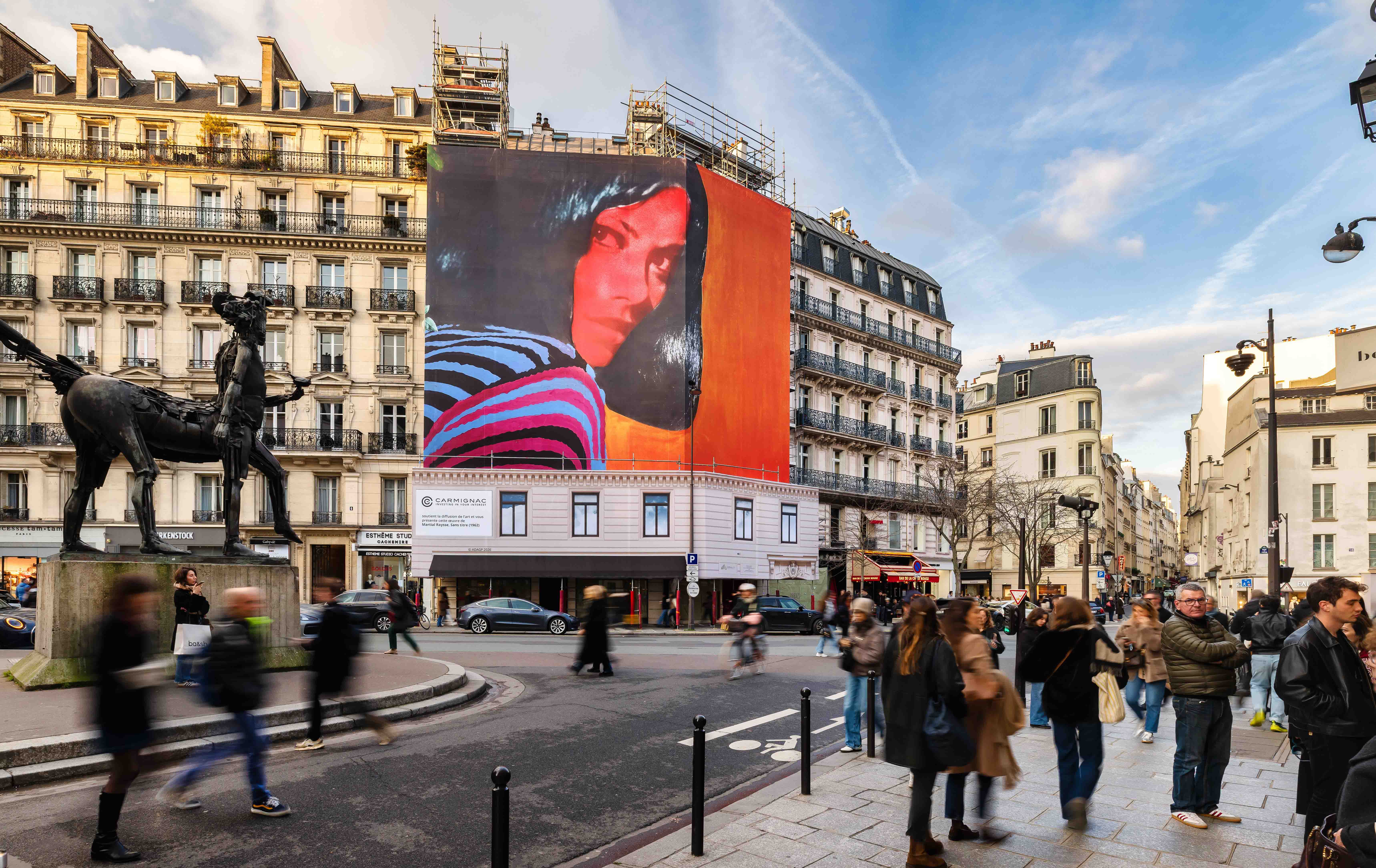 L'installation XXL de Martial Raysse place Michel Debré.